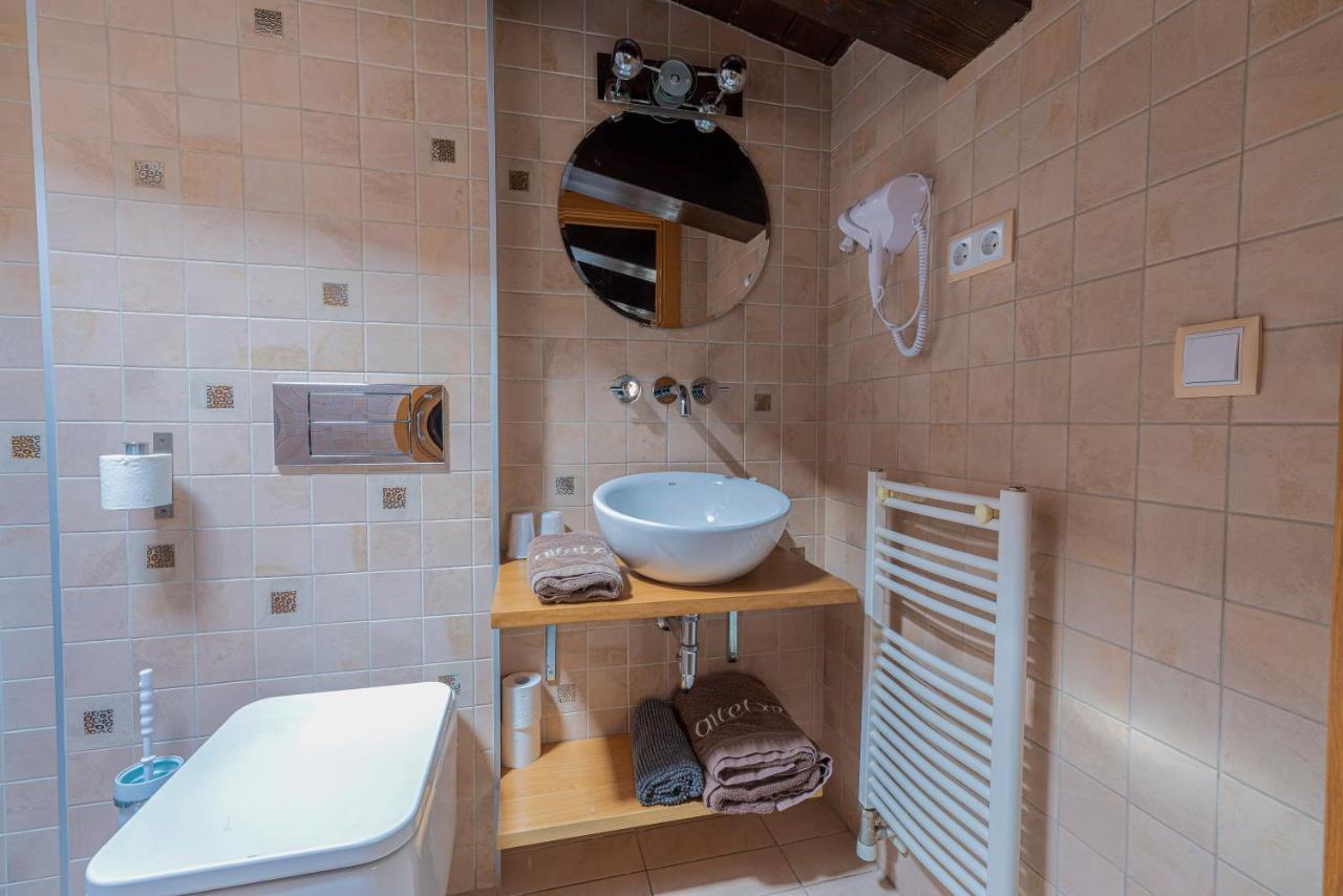 Aitetxe Laguardia Guest House Bagian luar foto