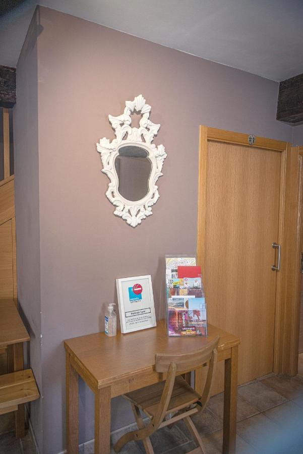 Aitetxe Laguardia Guest House Bagian luar foto