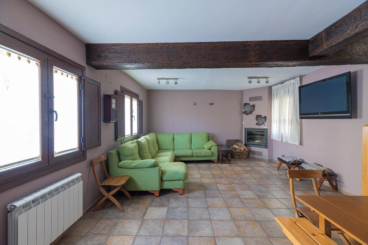 Aitetxe Laguardia Guest House Bagian luar foto