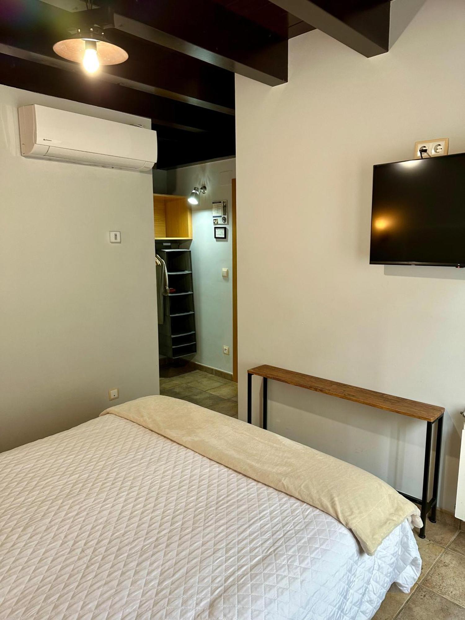 Aitetxe Laguardia Guest House Bagian luar foto