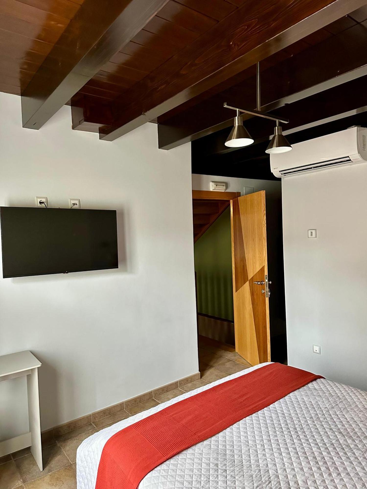 Aitetxe Laguardia Guest House Bagian luar foto